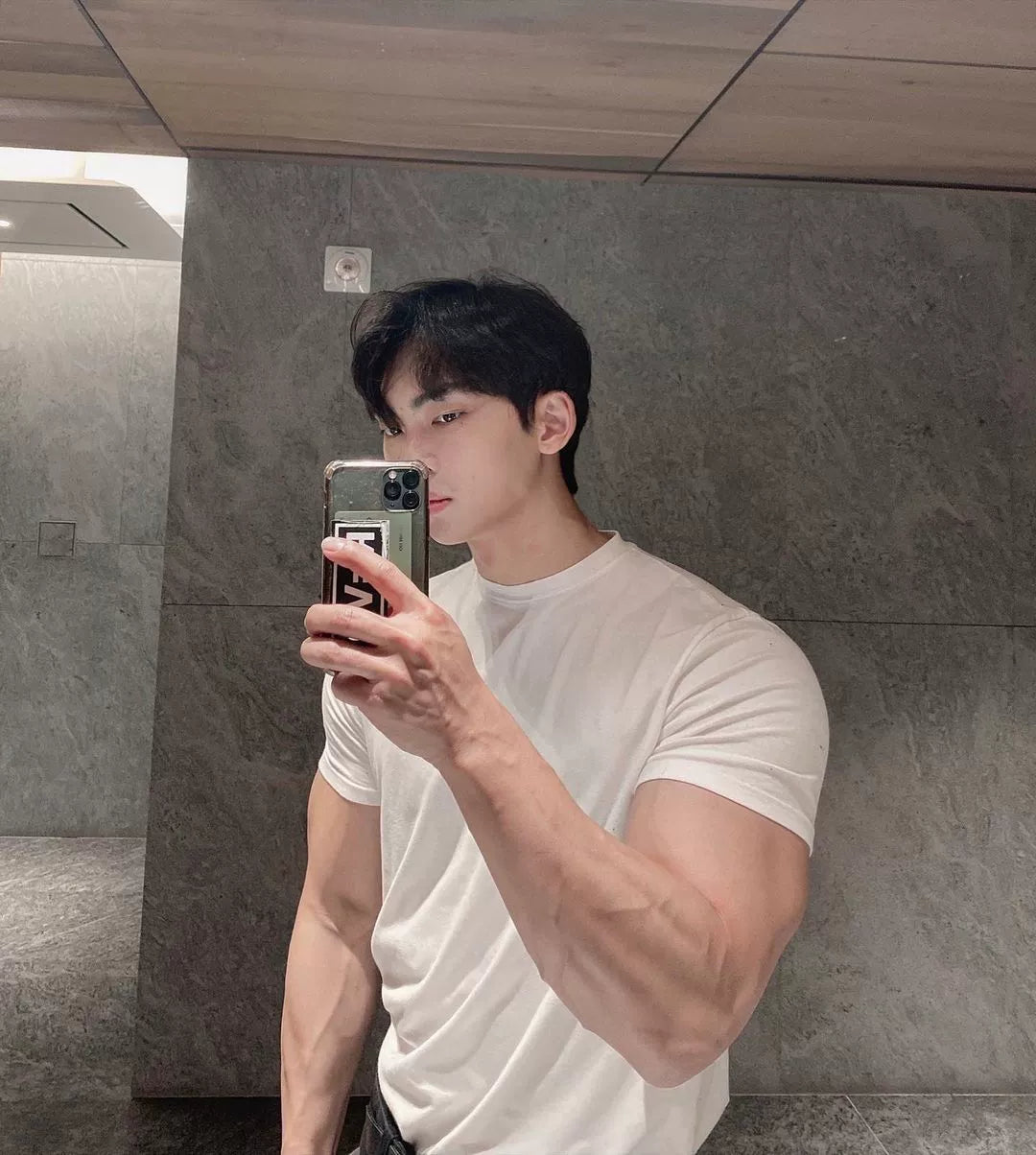 48712510570816|48712510800192